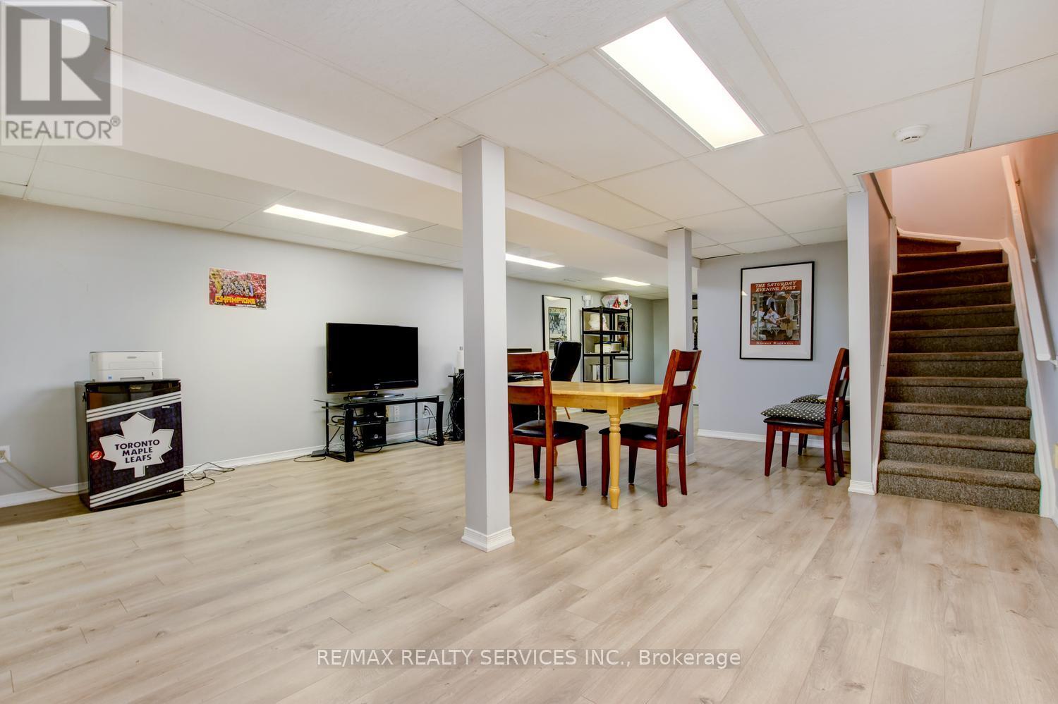 3 NYMARK PLACE, Brampton (Westgate), Ontario, L6S5T5 — Photo 38