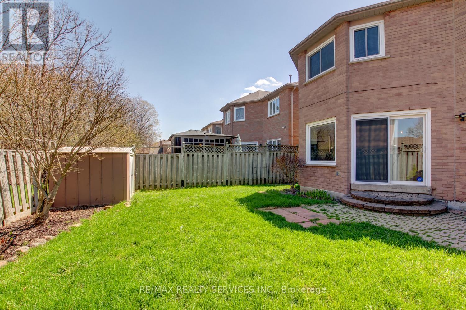3 NYMARK PLACE, Brampton (Westgate), Ontario, L6S5T5 — Photo 45