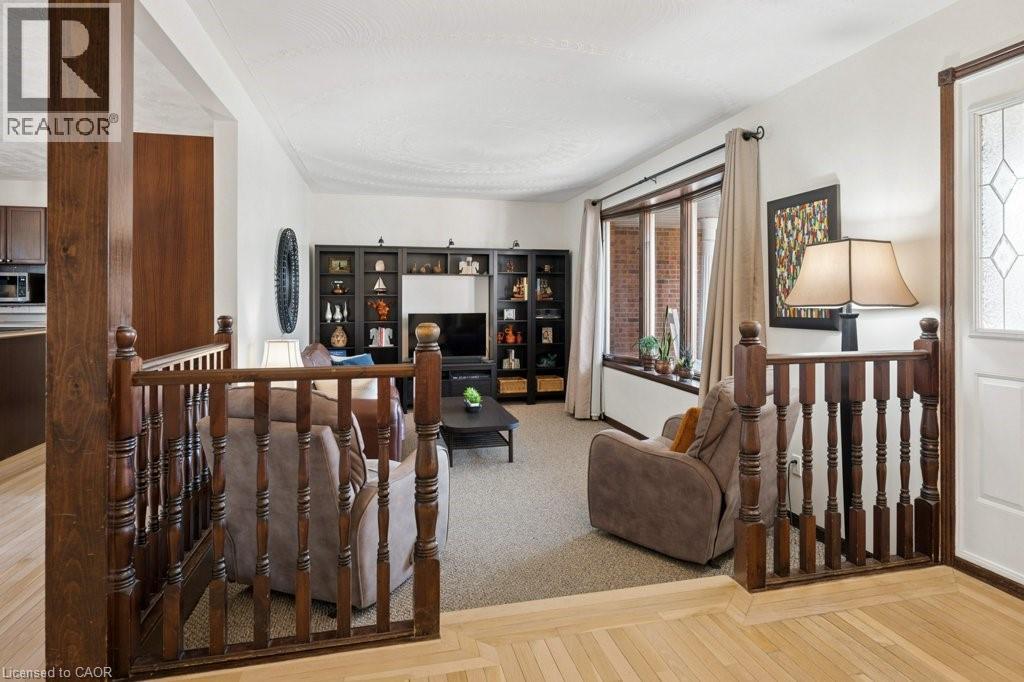 304 ST ANN Avenue, St. Agatha, Ontario, N0B2L0 — Photo 5