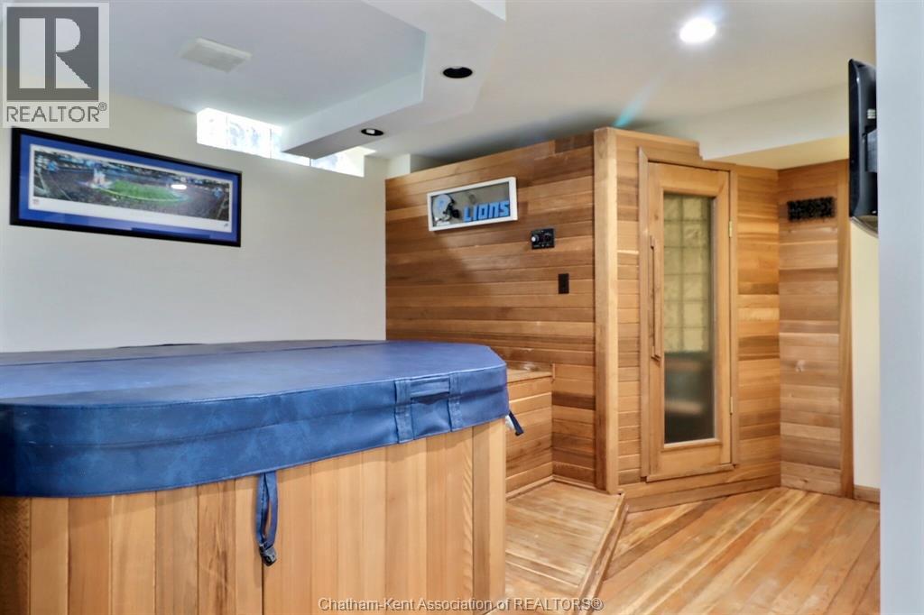 932 GRAND AVENUE West, Chatham, Ontario, N7L5H6 — Photo 44