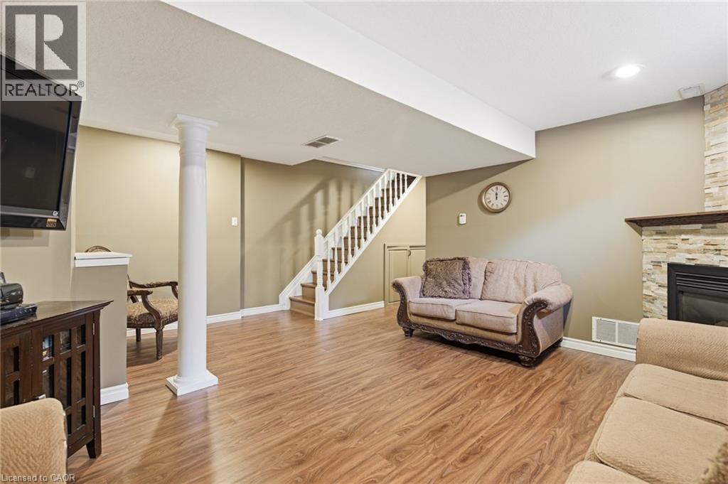 31 WHITE SANDS Court, Kitchener, Ontario, N2E3S4 — Photo 26