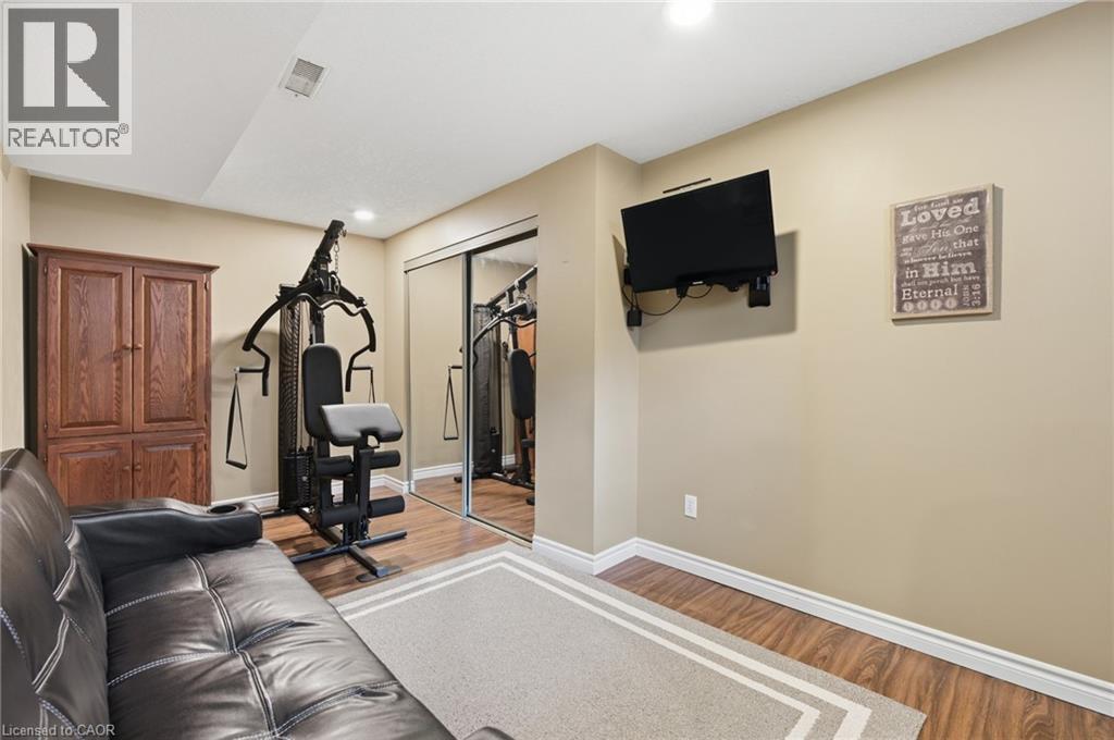 31 WHITE SANDS Court, Kitchener, Ontario, N2E3S4 — Photo 28