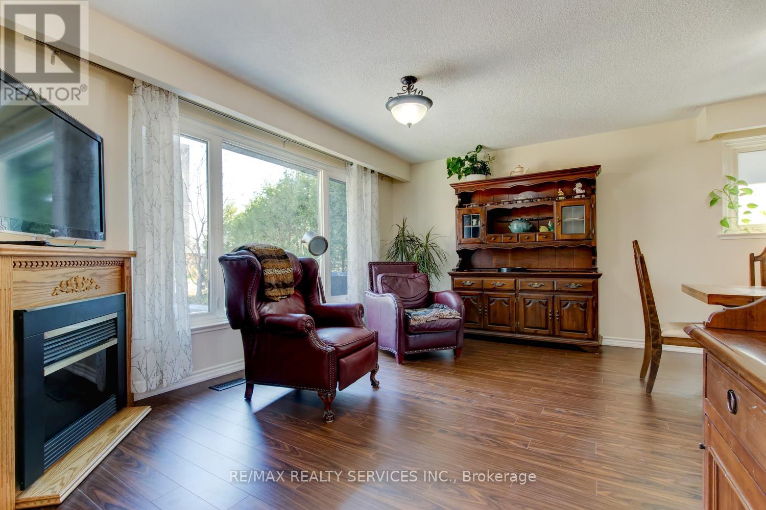 265 BARTLEY BULL PARKWAY, Brampton (Brampton East), Ontario, L6W2L2 — Photo 5