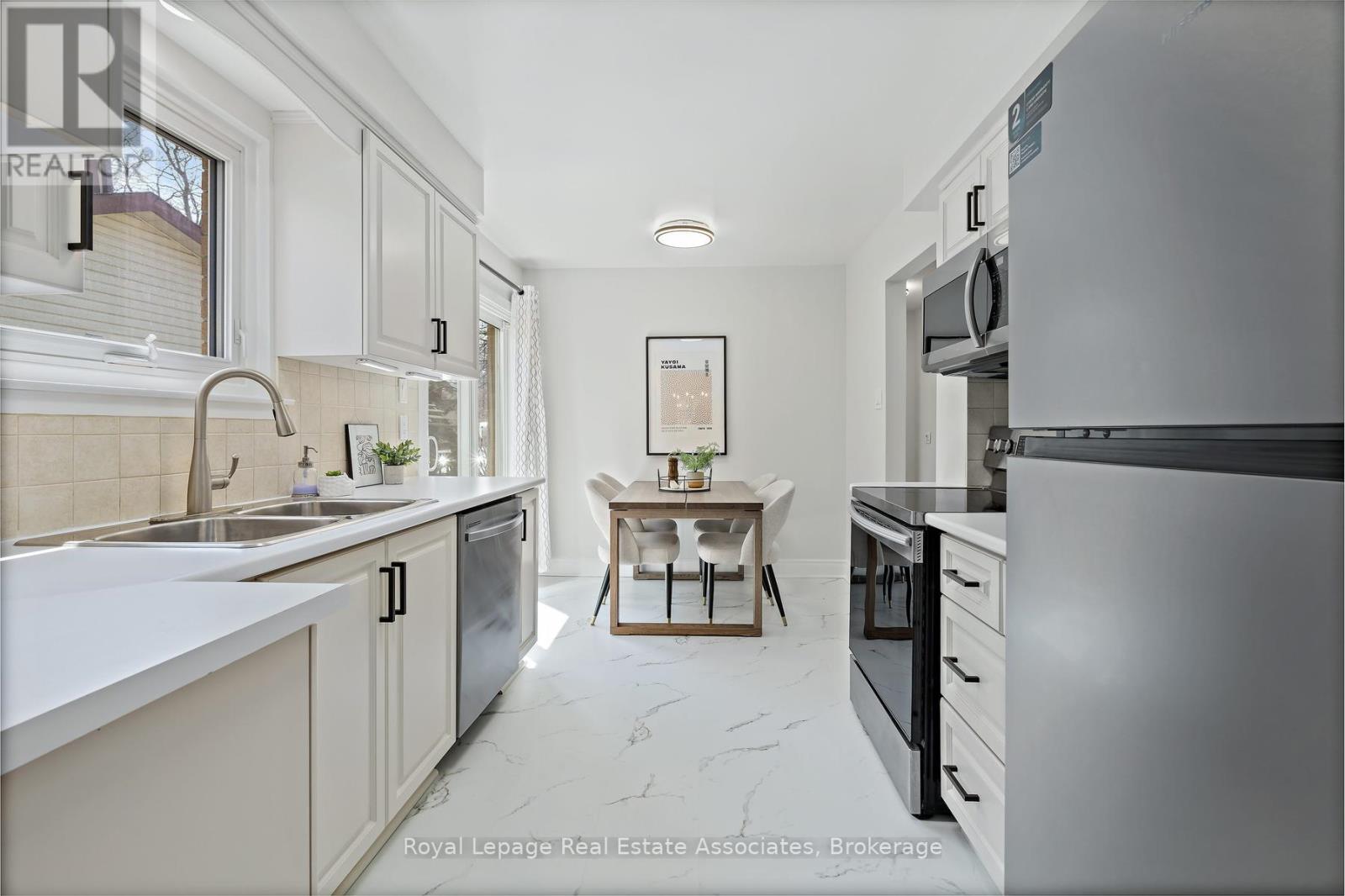 66 LAWNDALE CRESCENT, Brampton (Westgate), Ontario, L6S3L4 — Photo 15