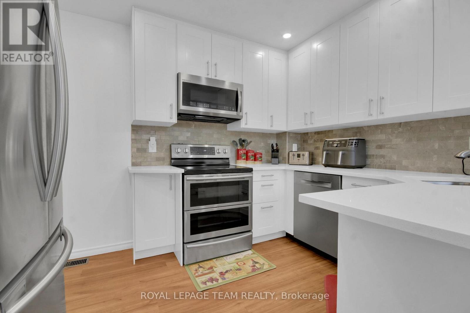 D - 30 BLACK FOREST LANE, Ottawa, Ontario, K2H5C8 — Photo 19