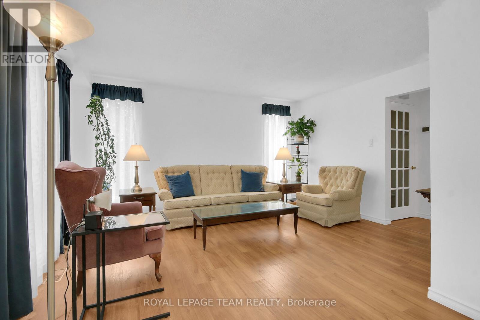 D - 30 BLACK FOREST LANE, Ottawa, Ontario, K2H5C8 — Photo 7