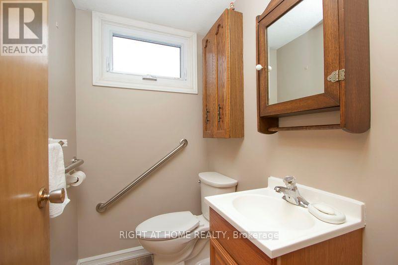 295 CENTRAL PARK BOULEVARD N, Oshawa (O'Neill), Ontario, L1G5Z5 — Photo 11