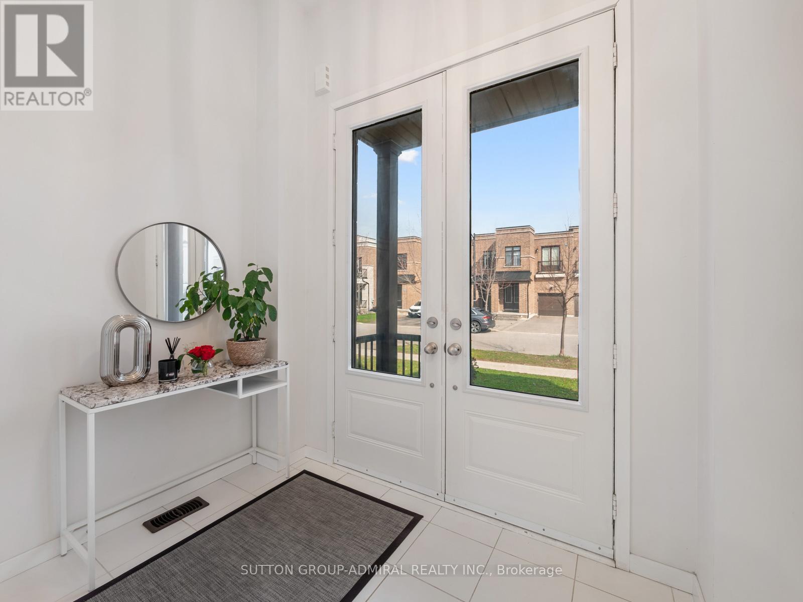 197 ELYSE COURT, Aurora, Ontario, L4G2C9 — Photo 5