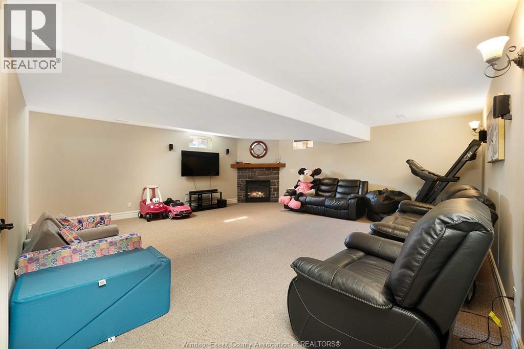 2257 ASKIN, Windsor, Ontario, N9B3Y4 — Photo 28