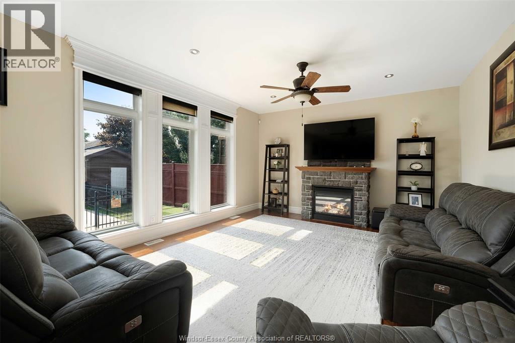 2257 ASKIN, Windsor, Ontario, N9B3Y4 — Photo 6