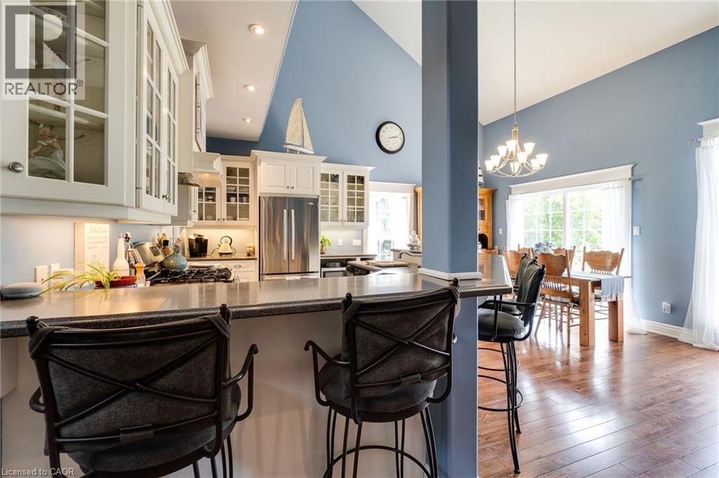 1026 BEACH Boulevard, Hamilton, Ontario, L8H6Z4 — Photo 18