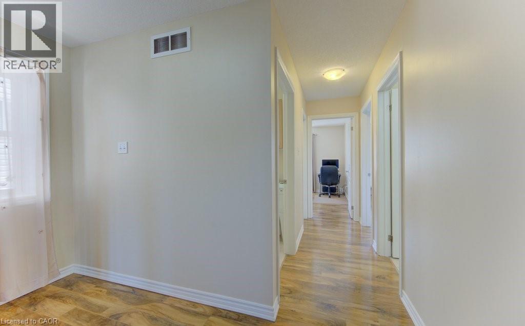 11 FREY Crescent, Kitchener, Ontario, N2E4L5 — Photo 29