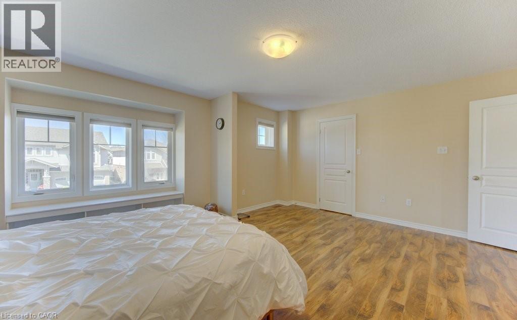 11 FREY Crescent, Kitchener, Ontario, N2E4L5 — Photo 32