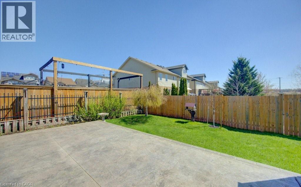 11 FREY Crescent, Kitchener, Ontario, N2E4L5 — Photo 38