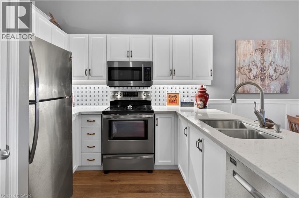 212 STONEHENGE Drive Unit# 9, Ancaster, Ontario, L9K1N5 — Photo 10