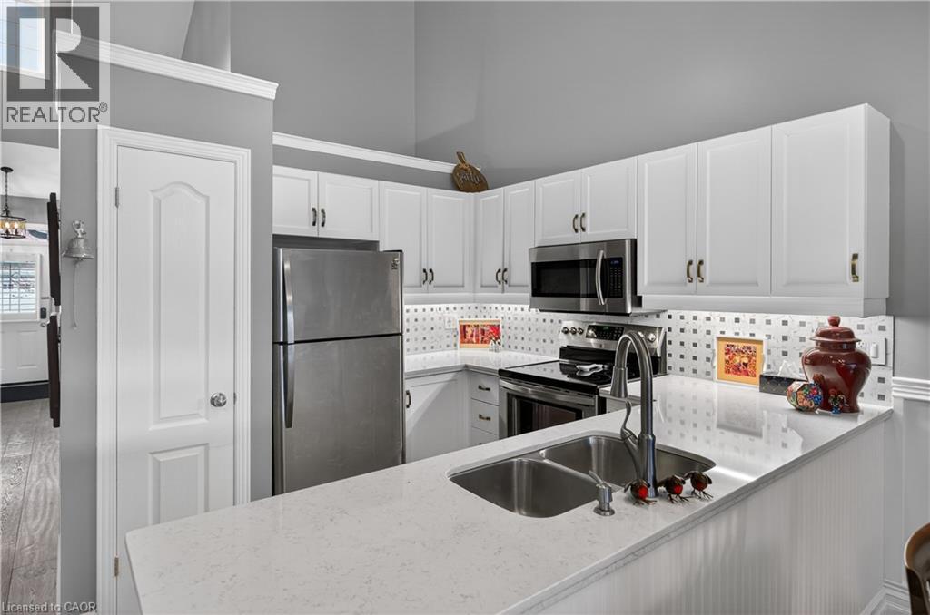 212 STONEHENGE Drive Unit# 9, Ancaster, Ontario, L9K1N5 — Photo 11