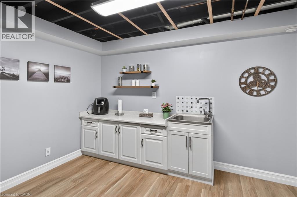 212 STONEHENGE Drive Unit# 9, Ancaster, Ontario, L9K1N5 — Photo 41