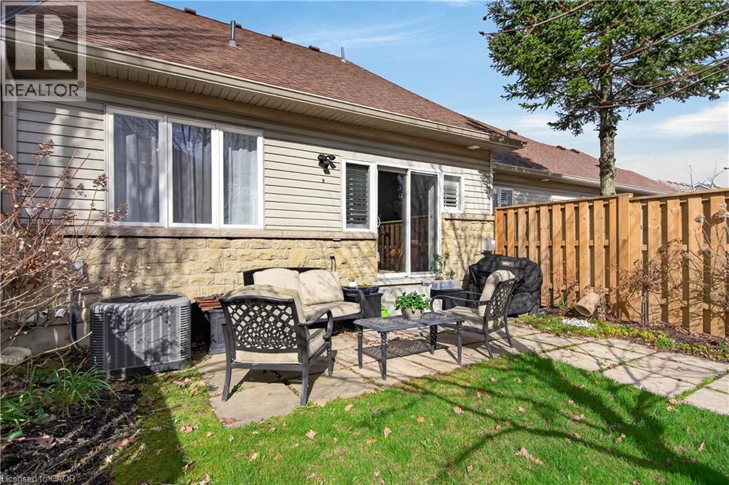 212 STONEHENGE Drive Unit# 9, Ancaster, Ontario, L9K1N5 — Photo 43