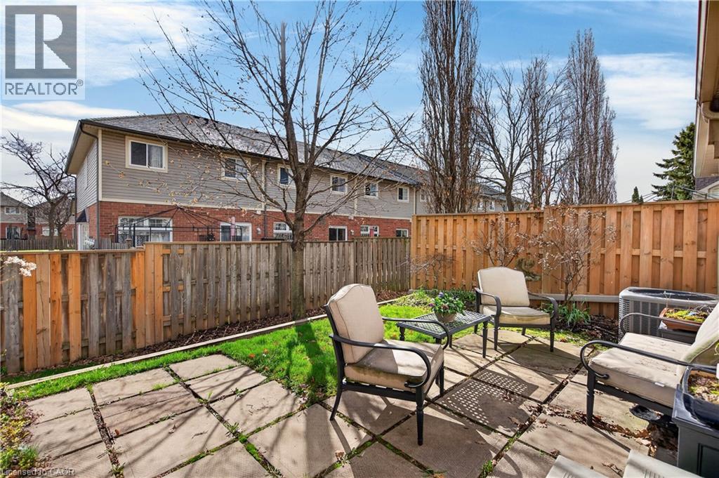 212 STONEHENGE Drive Unit# 9, Ancaster, Ontario, L9K1N5 — Photo 45