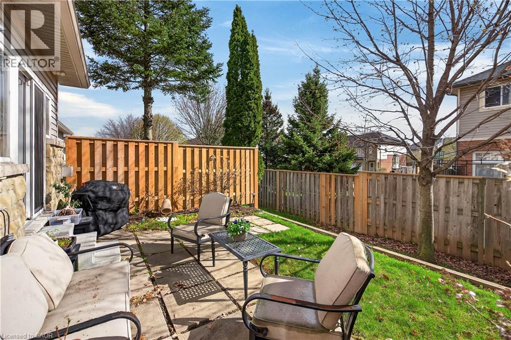 212 STONEHENGE Drive Unit# 9, Ancaster, Ontario, L9K1N5 — Photo 46