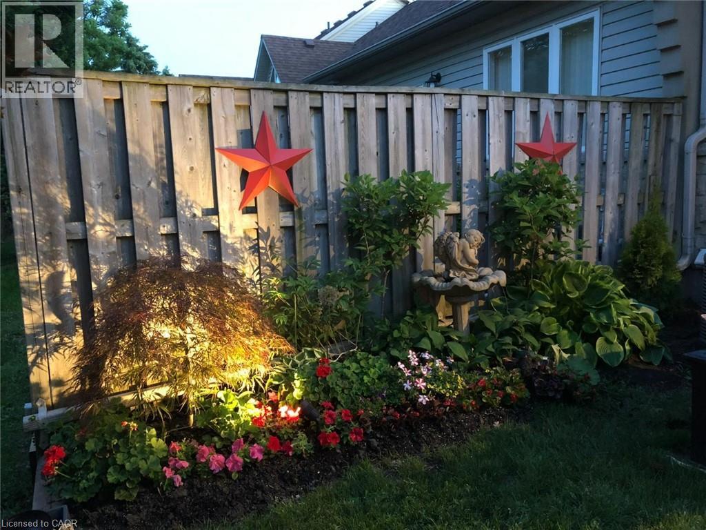 212 STONEHENGE Drive Unit# 9, Ancaster, Ontario, L9K1N5 — Photo 49