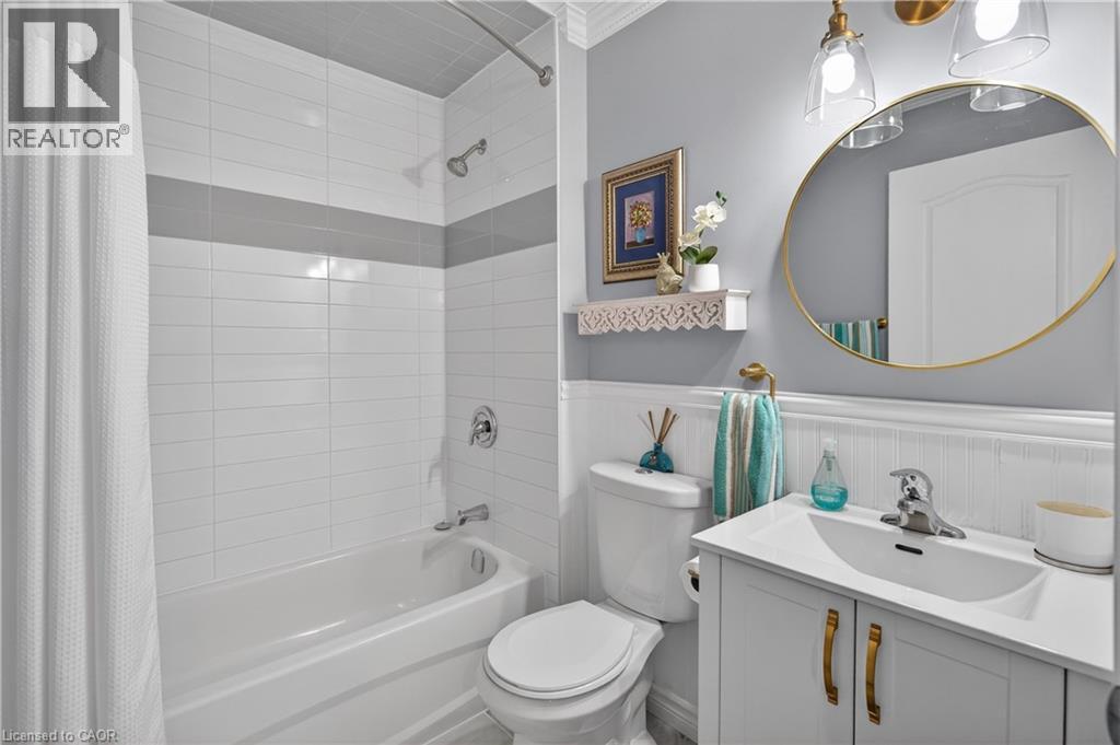 212 STONEHENGE Drive Unit# 9, Ancaster, Ontario, L9K1N5 — Photo 8