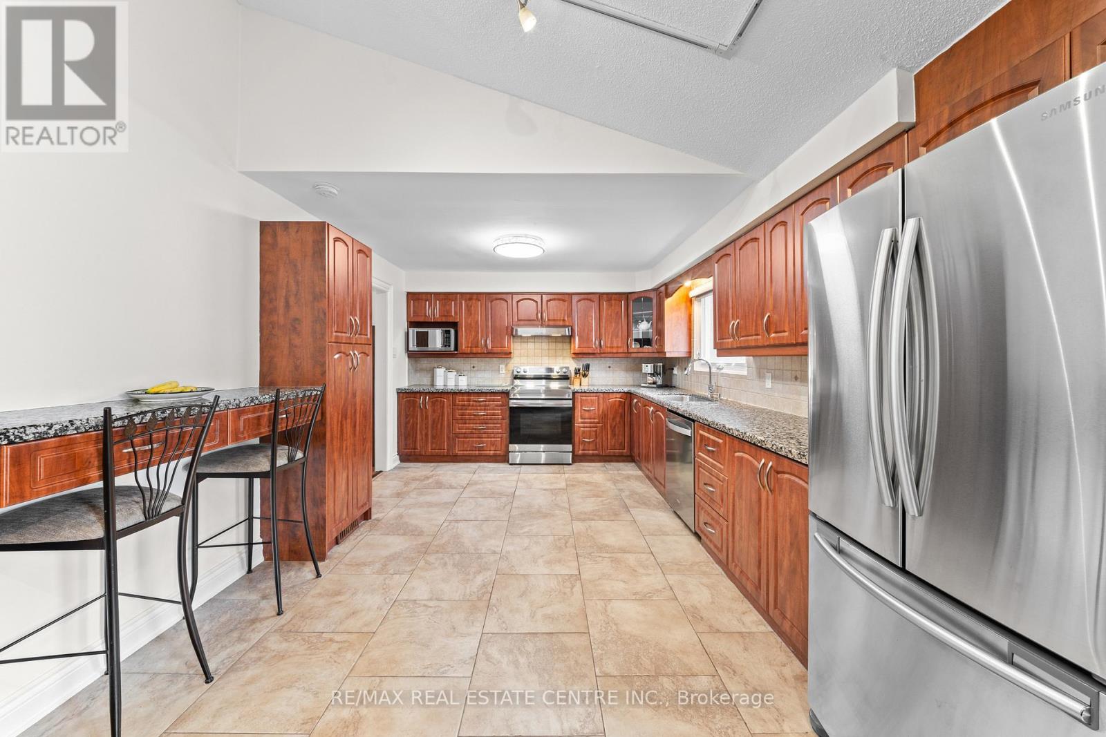 44 MIKADO CRESCENT, Brampton (Central Park), Ontario, L6S3R6 — Photo 14