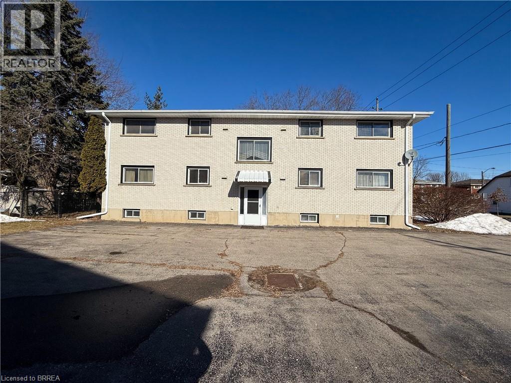 36 GRAHAM Avenue Unit# 3, Brantford, Ontario, N3T1C4 — Photo 27