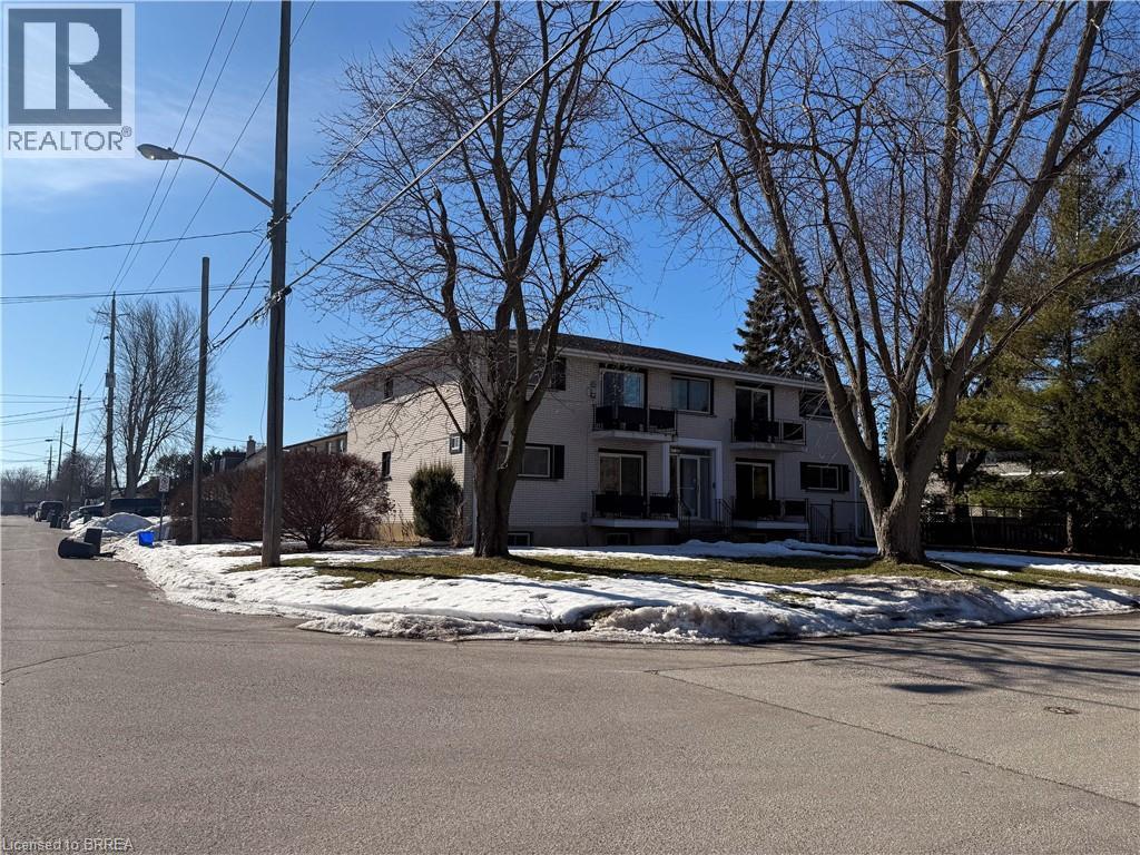 36 GRAHAM Avenue Unit# 3, Brantford, Ontario, N3T1C4 — Photo 28