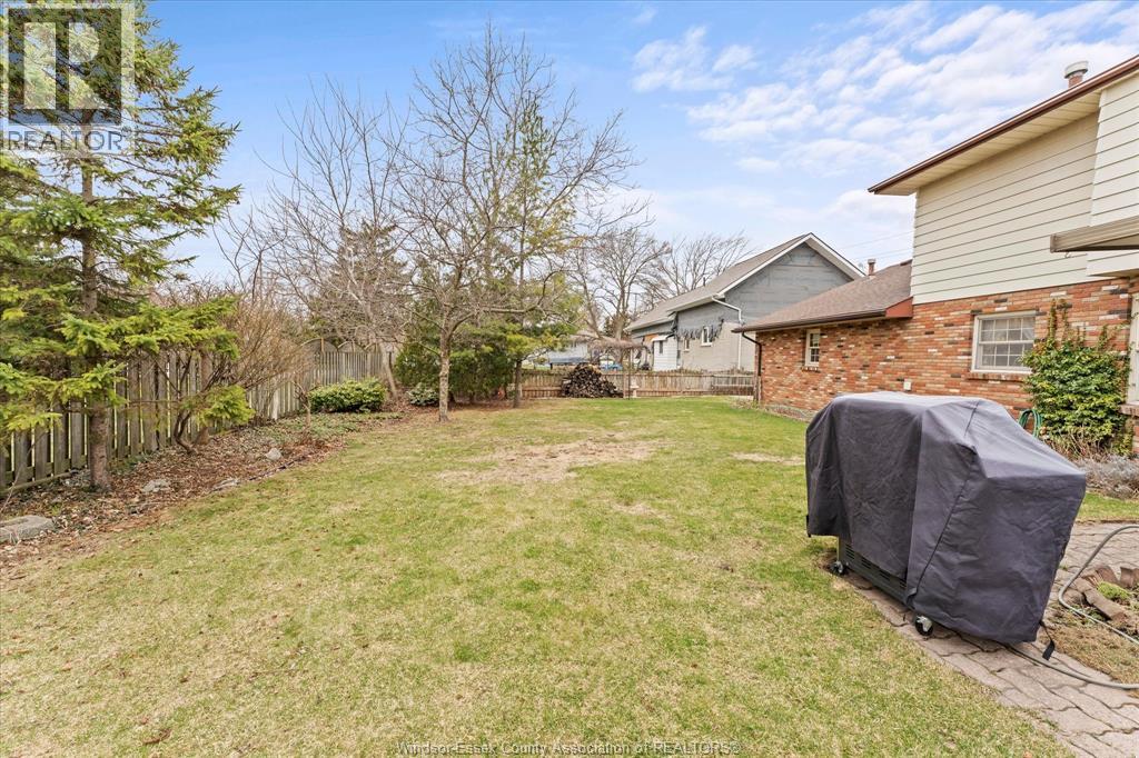 2639 Bernard, Windsor, Ontario, N8W4S5 — Photo 43