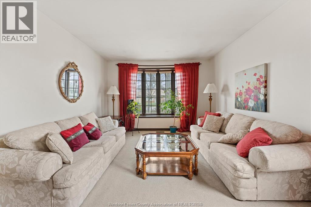 2639 Bernard, Windsor, Ontario, N8W4S5 — Photo 6