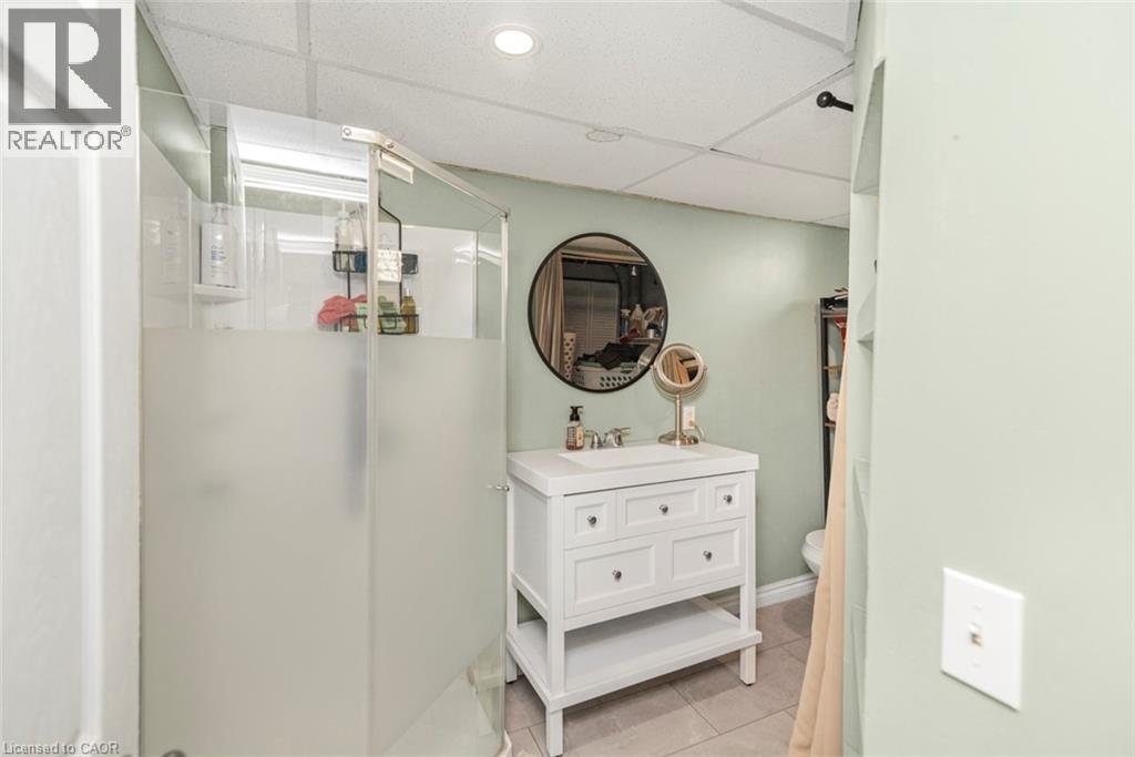 135 GLASSCO Avenue N, Hamilton, Ontario, L8H6A1 — Photo 32