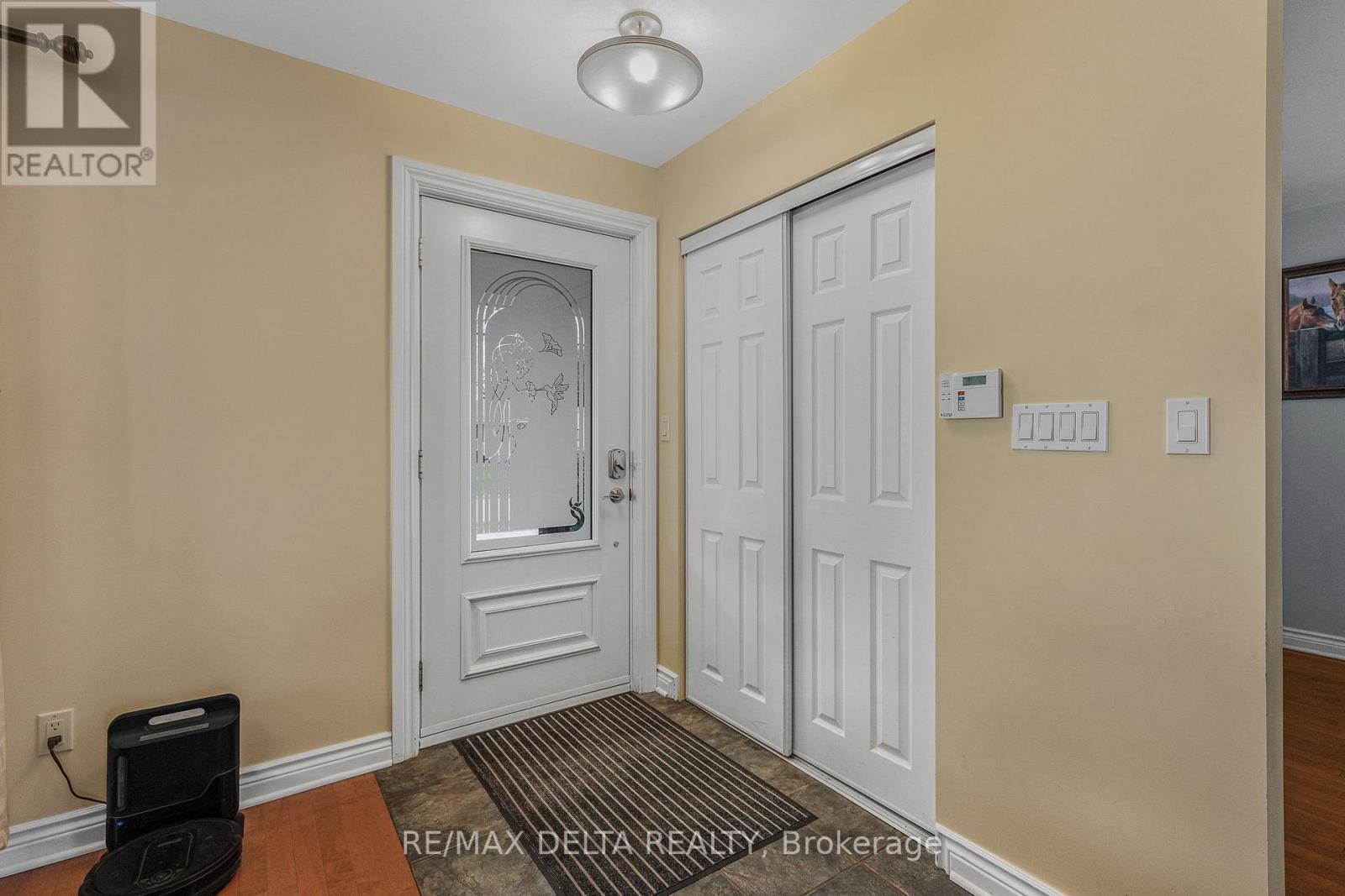 2567 CLÉROUX CRESCENT, Ottawa, Ontario, K1W1B6 — Photo 4