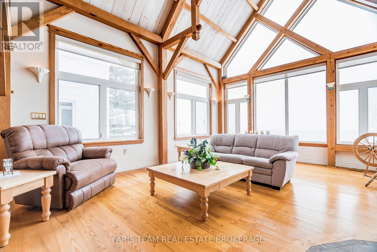 187 CHAMPLAIN ROAD, Penetanguishene, Ontario, L9M1S2 — Photo 13