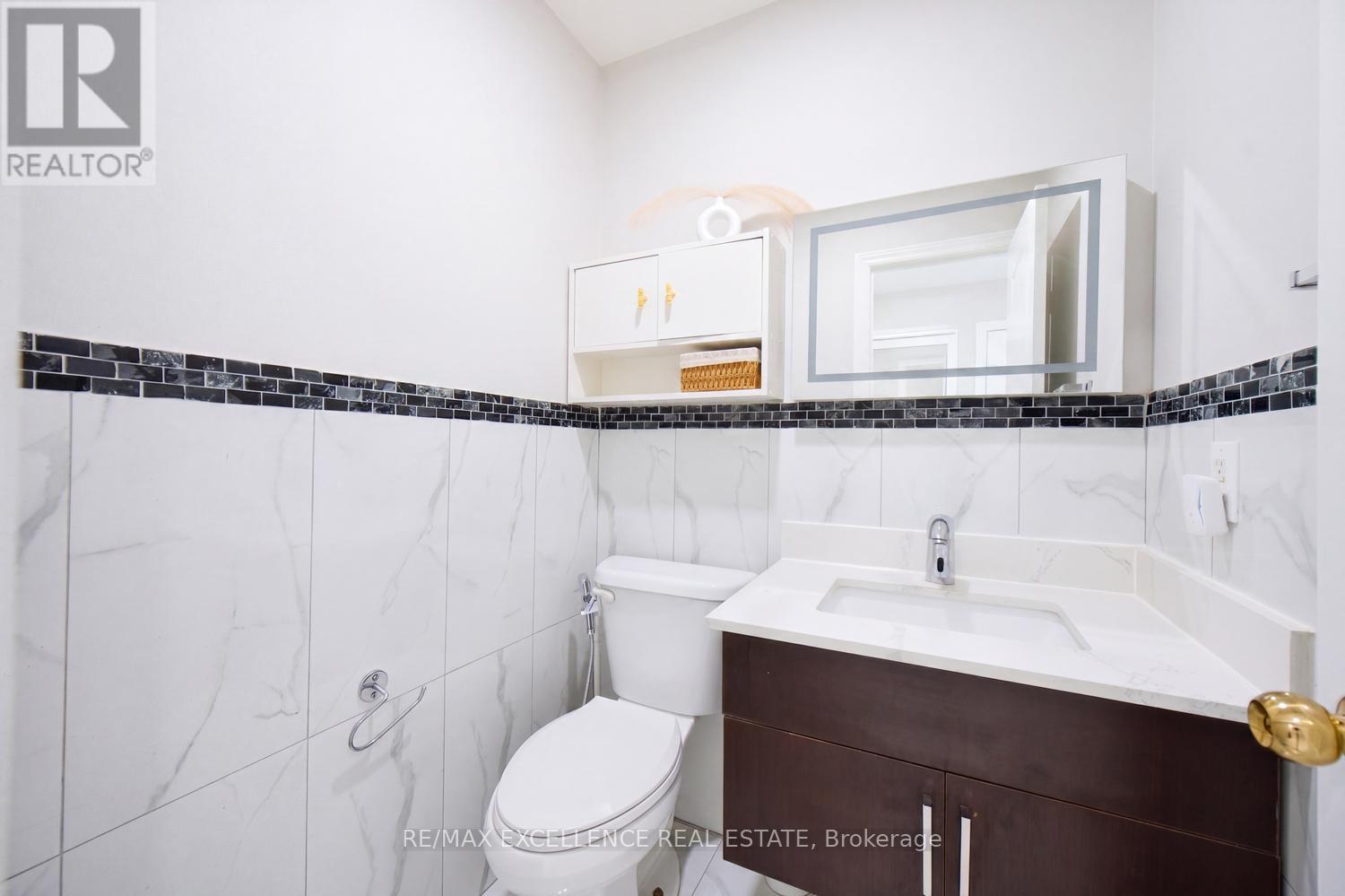 18 MANETT CRESCENT, Brampton (Brampton West), Ontario, L6X4X4 — Photo 15