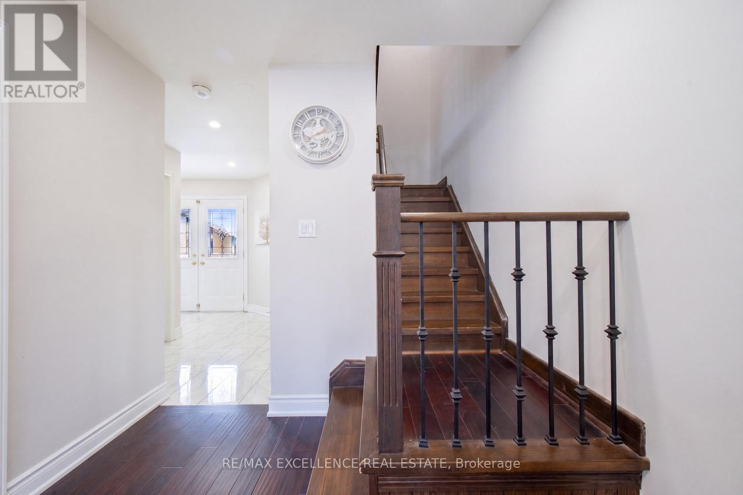 18 MANETT CRESCENT, Brampton (Brampton West), Ontario, L6X4X4 — Photo 16