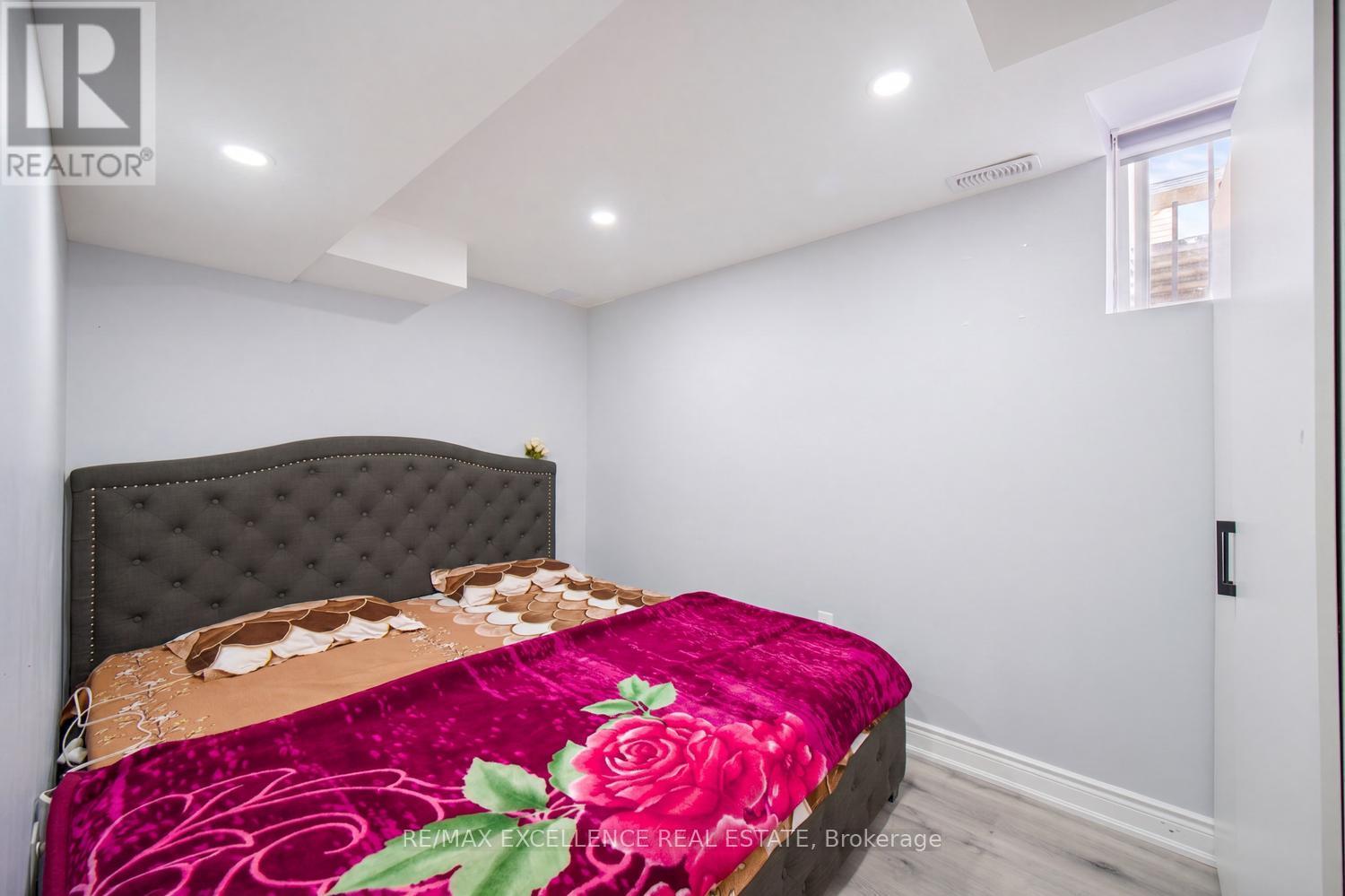 18 MANETT CRESCENT, Brampton (Brampton West), Ontario, L6X4X4 — Photo 30