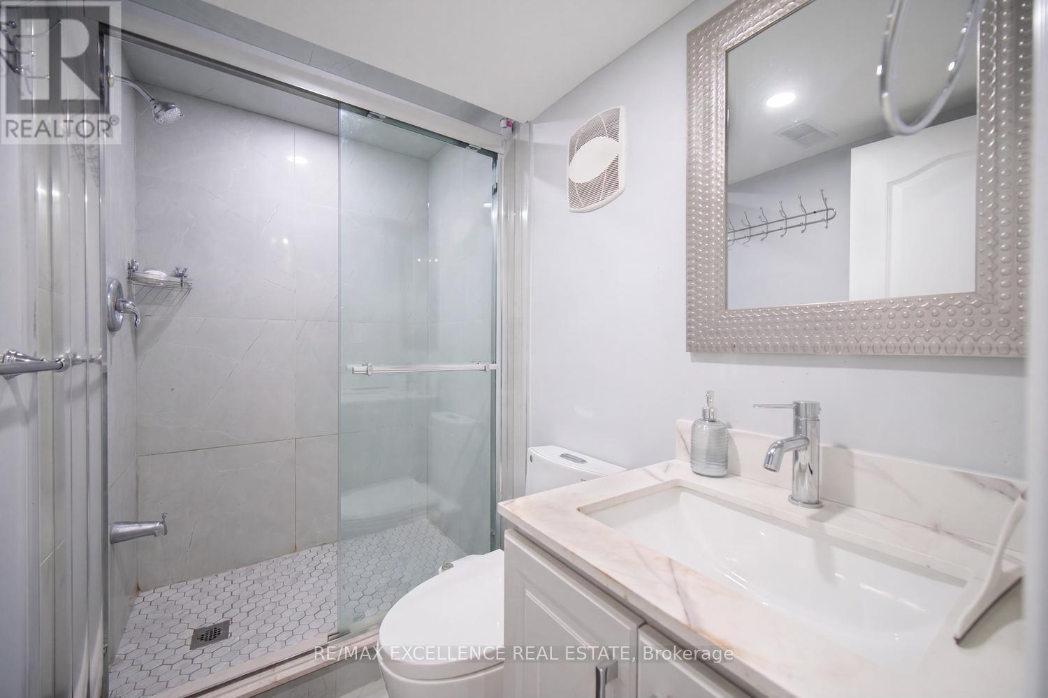 18 MANETT CRESCENT, Brampton (Brampton West), Ontario, L6X4X4 — Photo 31