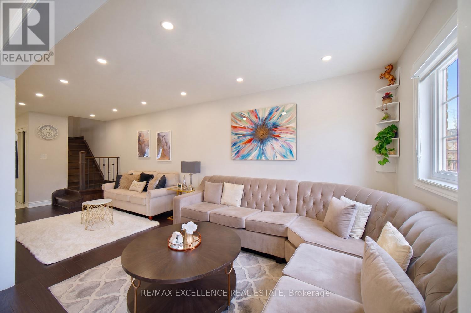 18 MANETT CRESCENT, Brampton (Brampton West), Ontario, L6X4X4 — Photo 9