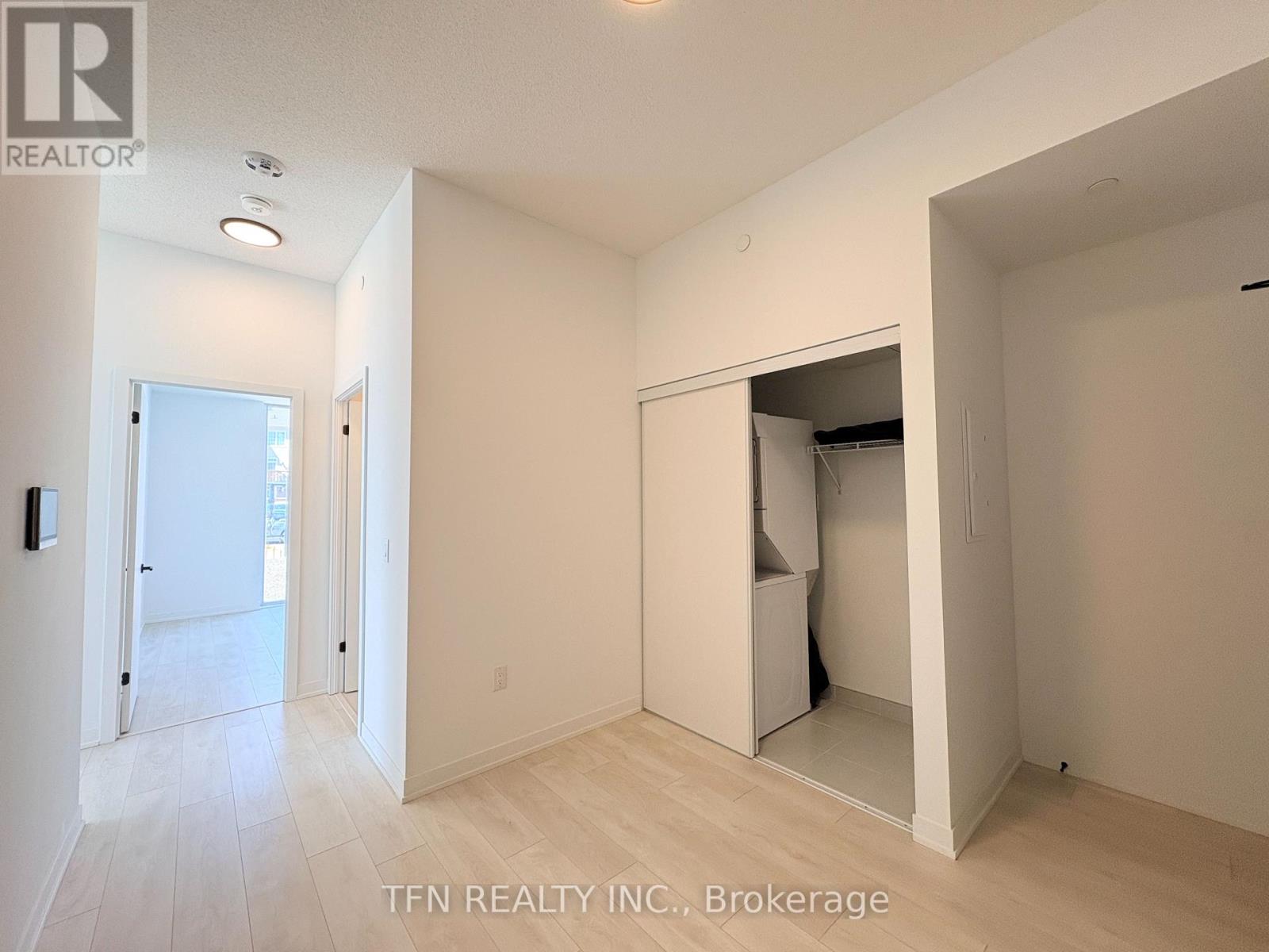 104 - 4878 POWERS COMMON, Burlington (Alton), Ontario, L7M2B4 — Photo 10