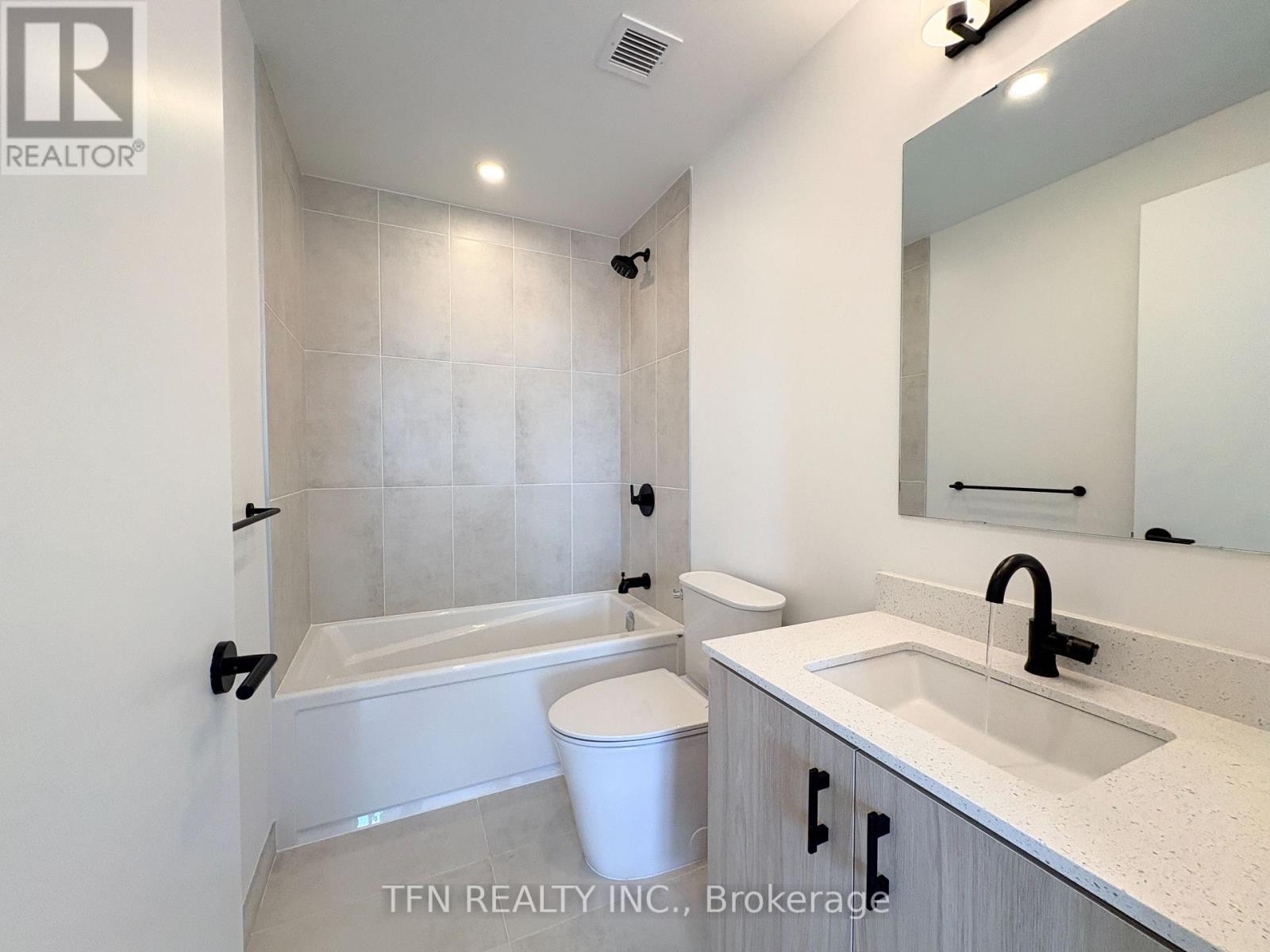 104 - 4878 POWERS COMMON, Burlington (Alton), Ontario, L7M2B4 — Photo 22