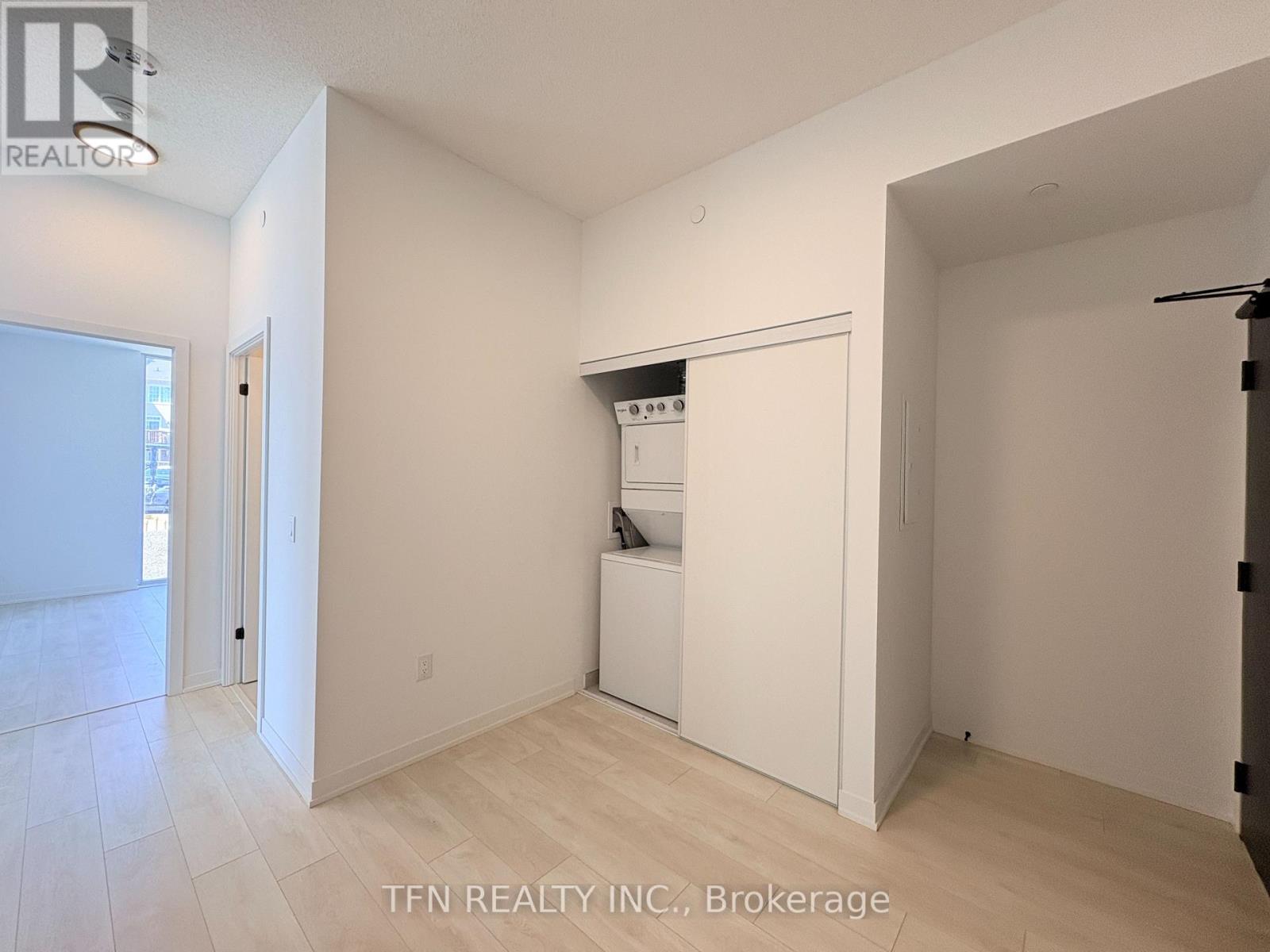 104 - 4878 POWERS COMMON, Burlington (Alton), Ontario, L7M2B4 — Photo 27