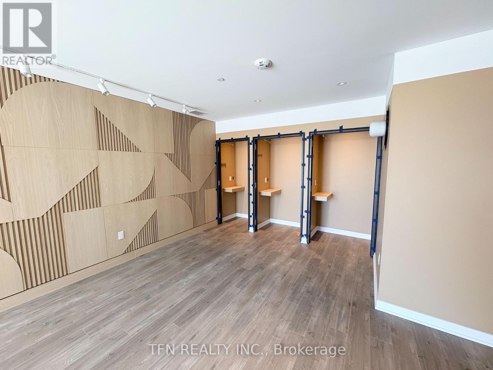 104 - 4878 POWERS COMMON, Burlington (Alton), Ontario, L7M2B4 — Photo 30