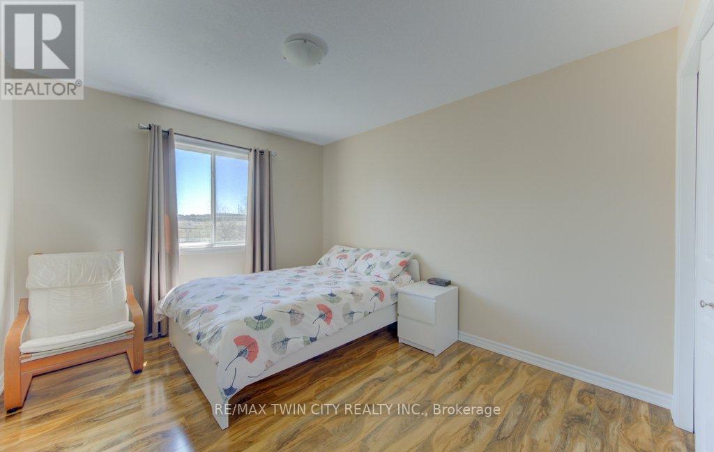 11 FREY CRESCENT, Kitchener, Ontario, N2E4L5 — Photo 24