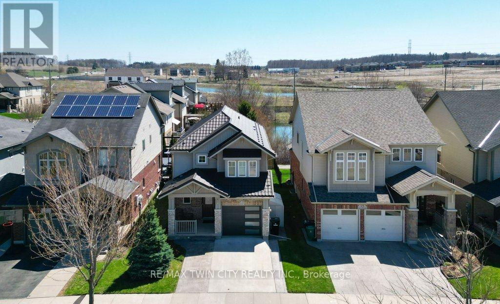 11 FREY CRESCENT, Kitchener, Ontario, N2E4L5 — Photo 42