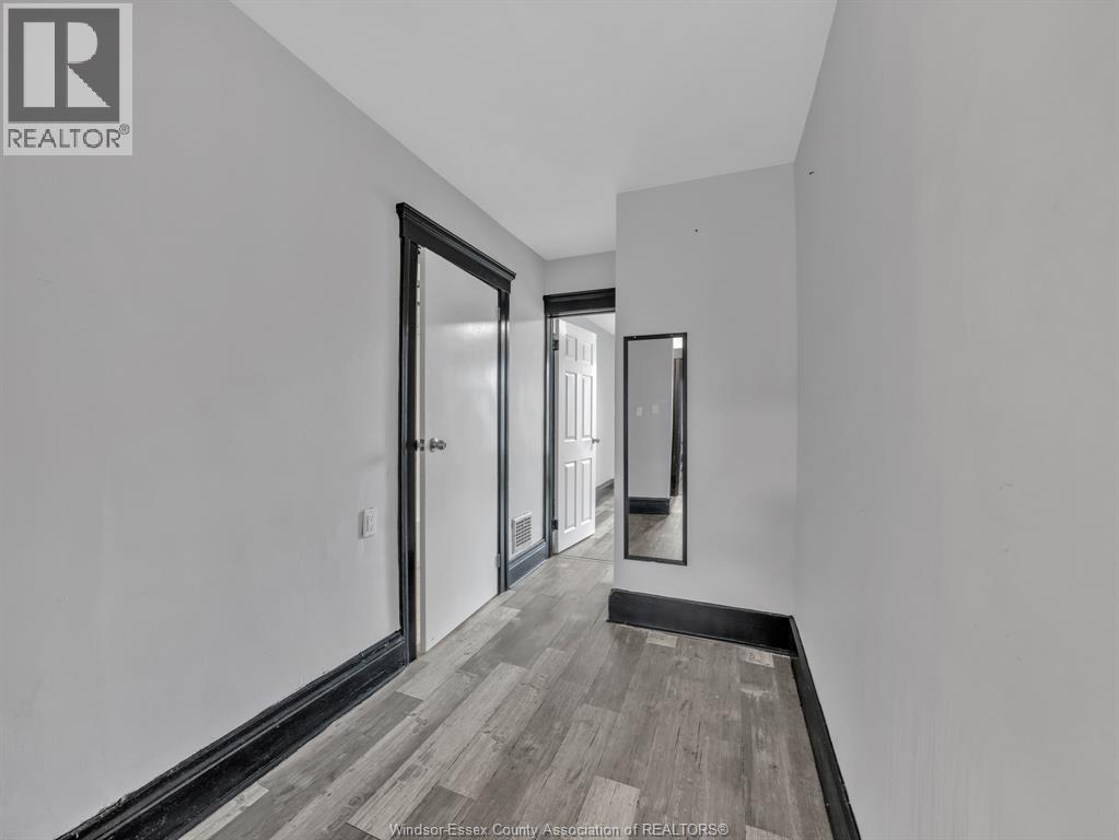 371 NEWBURY STREET, Windsor, Ontario, N9A6A1 — Photo 34