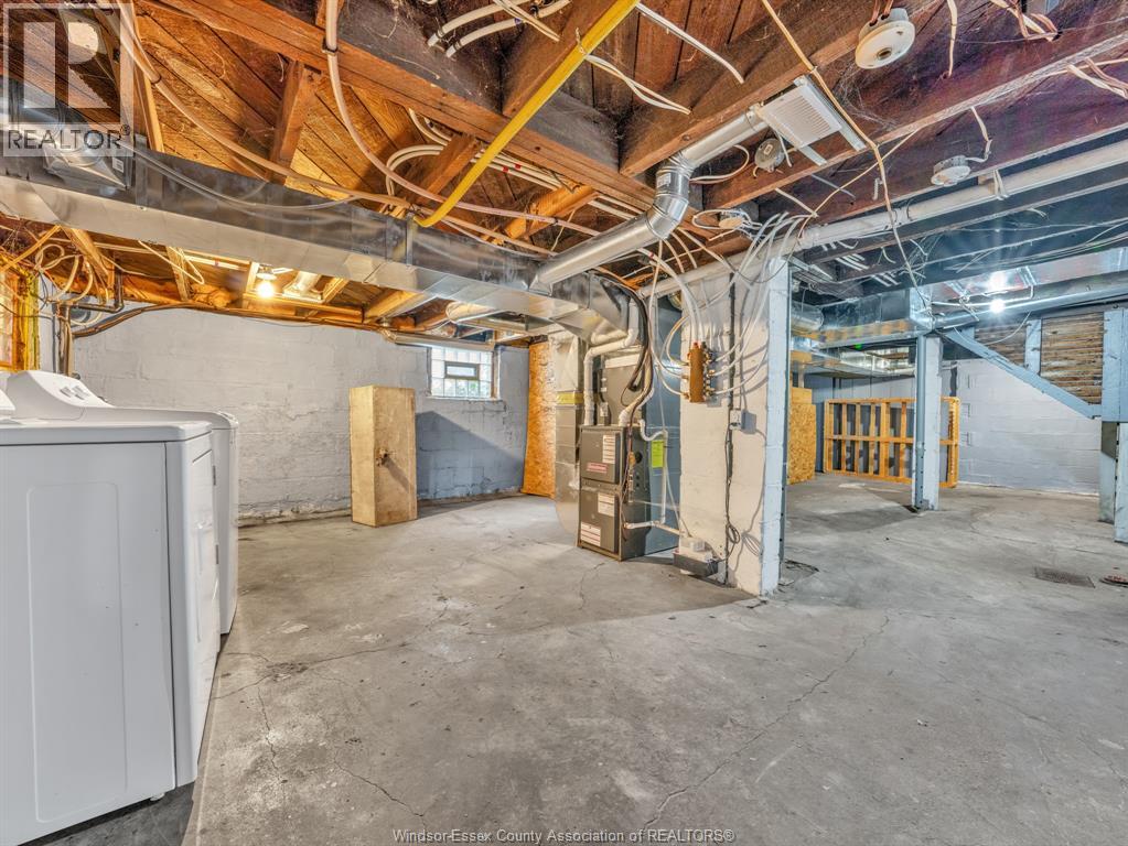 371 NEWBURY STREET, Windsor, Ontario, N9A6A1 — Photo 43