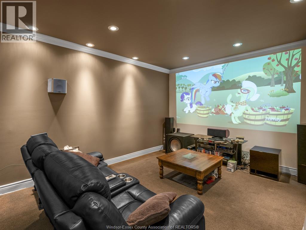 12033 ST. THOMAS CRESCENT, Tecumseh, Ontario, N8N3V6 — Photo 11