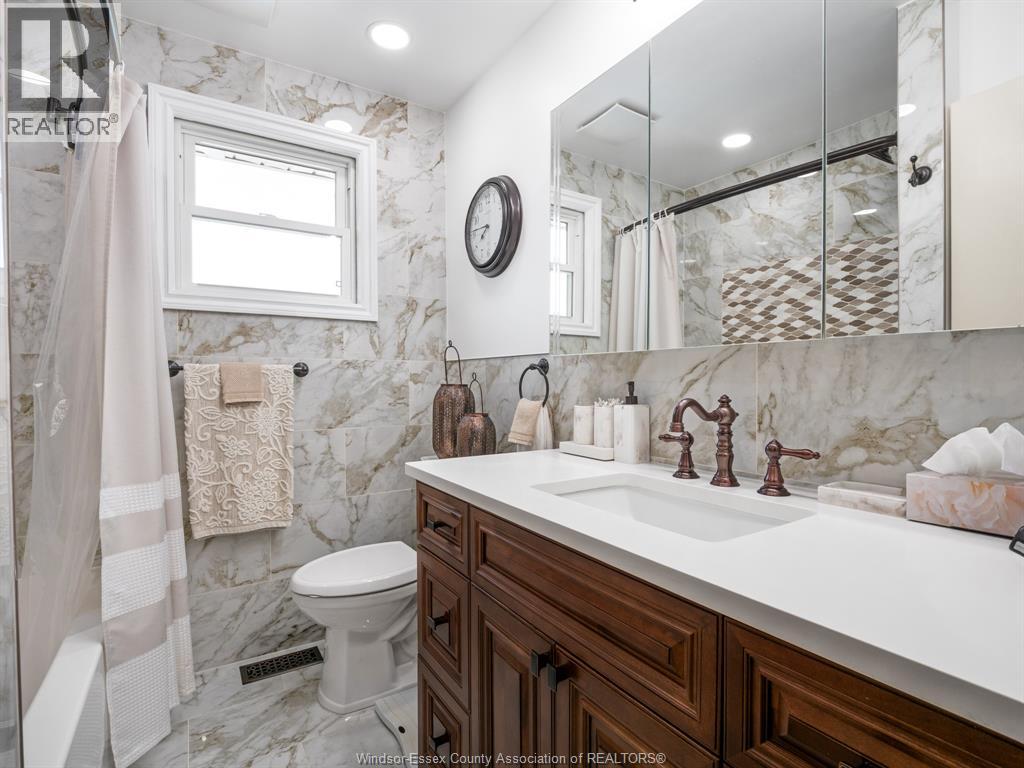 12033 ST. THOMAS CRESCENT, Tecumseh, Ontario, N8N3V6 — Photo 19