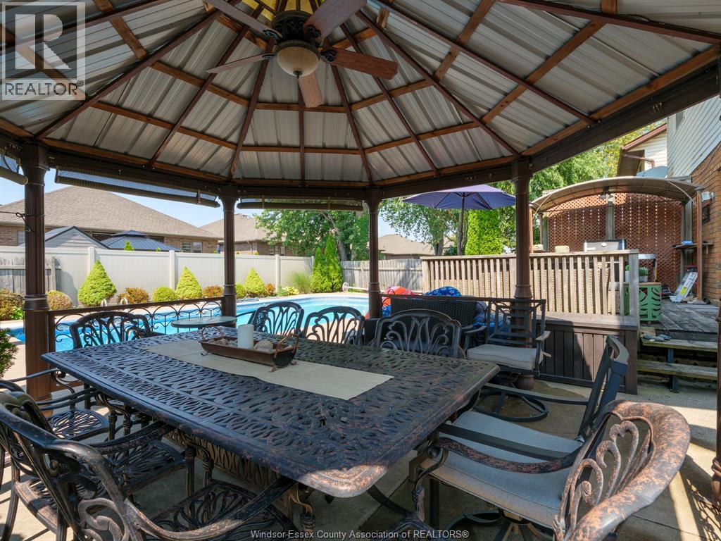 12033 ST. THOMAS CRESCENT, Tecumseh, Ontario, N8N3V6 — Photo 32